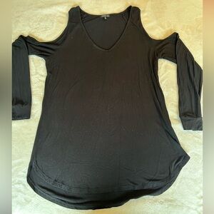 Elegant Black Cold Shoulder Top